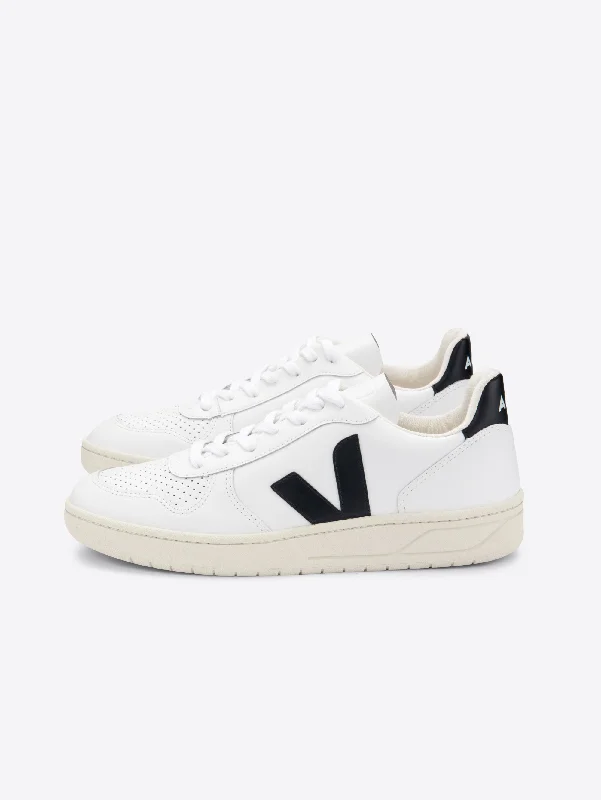 Sneaker V10 Men in Pelle Bianco/Nero