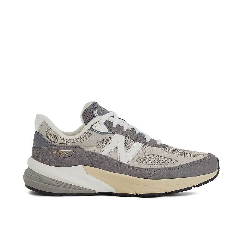 990v6 Made in USA 'Castlerock Moonrock'