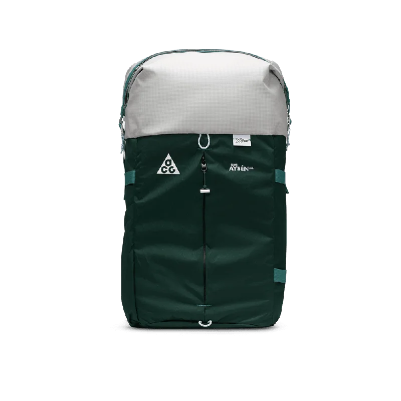 ACG Aysén Day Pack (32L) 'Vintage Green/Light Iron'