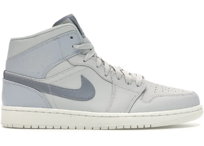 Jordan 1 Mid Light Bone